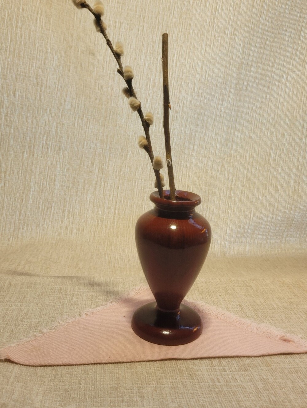 Vintage Spanish Hand-Turned Wood Bud Vase – Artesanía de Guipúzcoa Basque Art